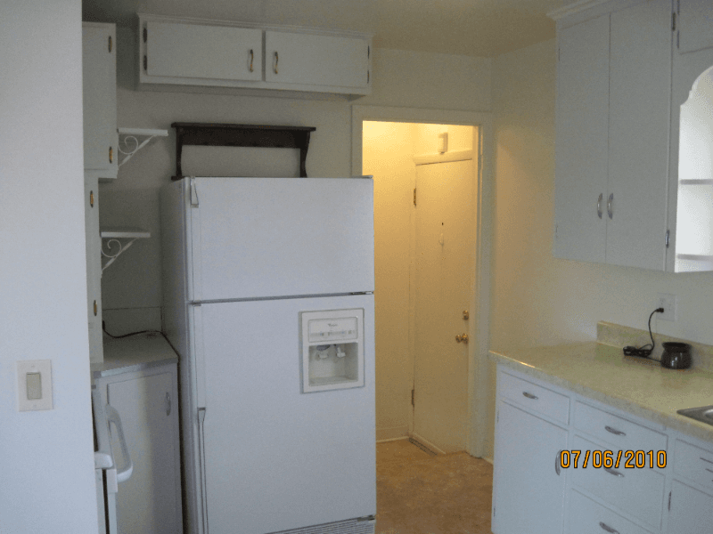 Billings House: 1746 Alderson Ave