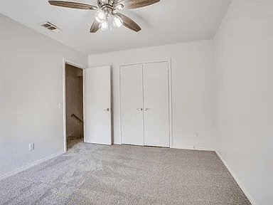 Grapevine House: 2943 Kimberly Dr