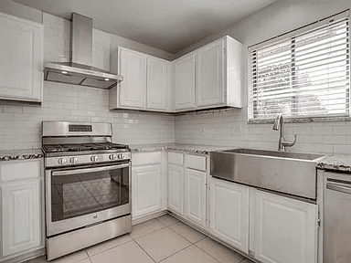 Grapevine House: 2943 Kimberly Dr