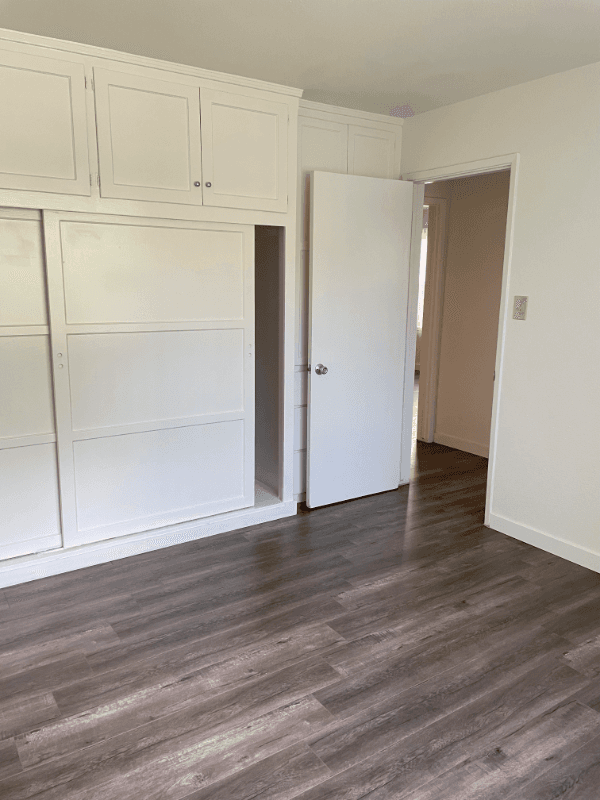 Long Beach Apartment: 1029 Magnolia Ave