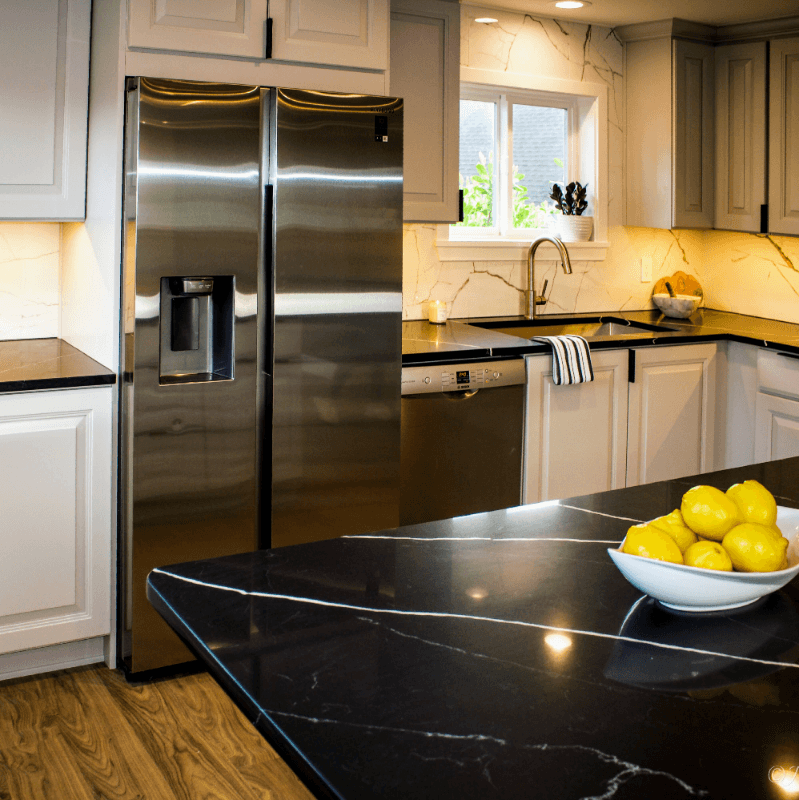 Seattle Apartment: 2620 NW 63rd St