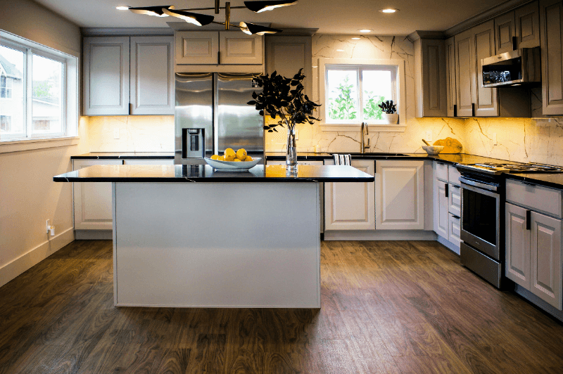 Seattle Apartment: 2620 NW 63rd St