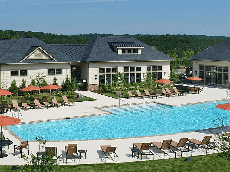 Chapel Hill House: 121 Sweet Briar Ln