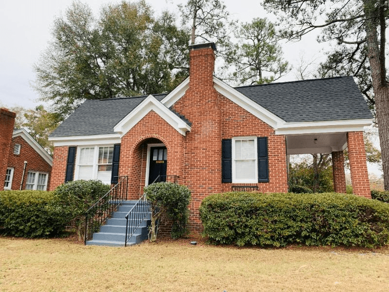 Columbia House: 4004 Rosewood Drive