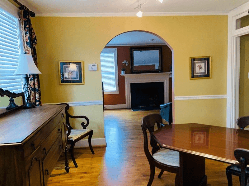 Columbia House: 4004 Rosewood Drive