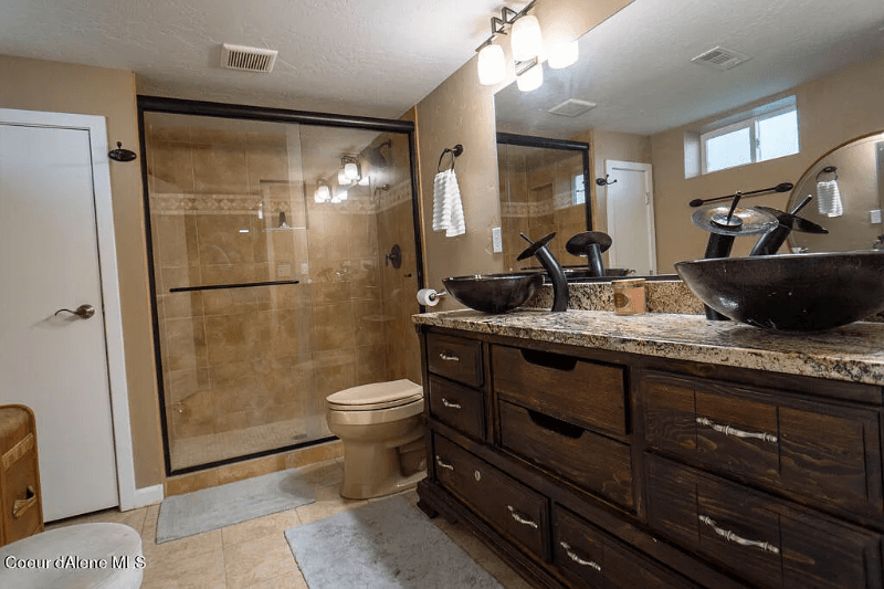 Coeur d Alene House: 723 N Government Way