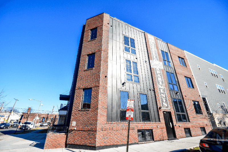 Washington Apartment: 1723 Montello Avenue. NE