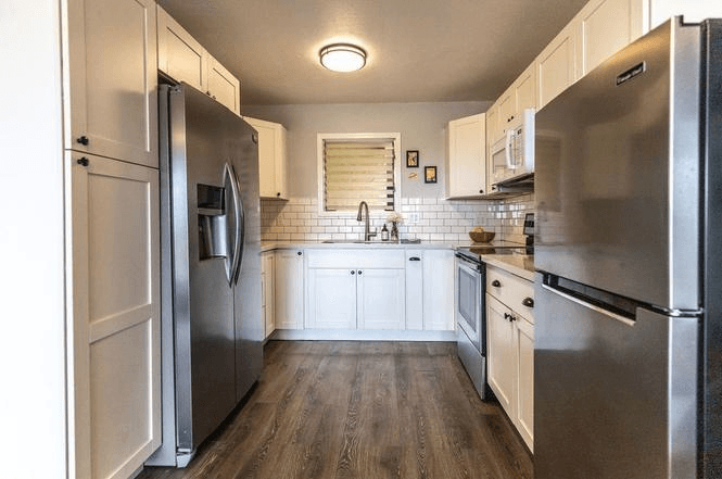Kailua Kona Condo: 75-5863 Kuakini Hwy