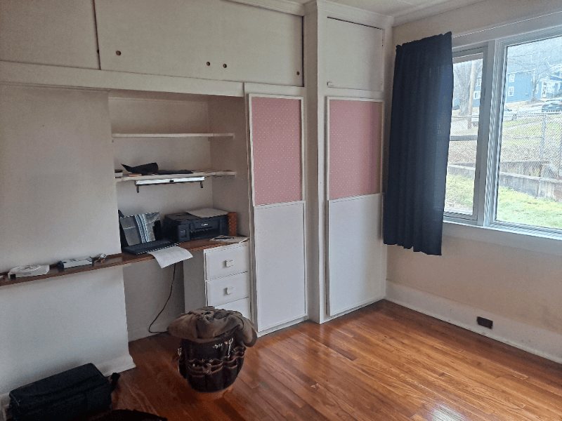 Corning Apartment: 125 W 3rd St