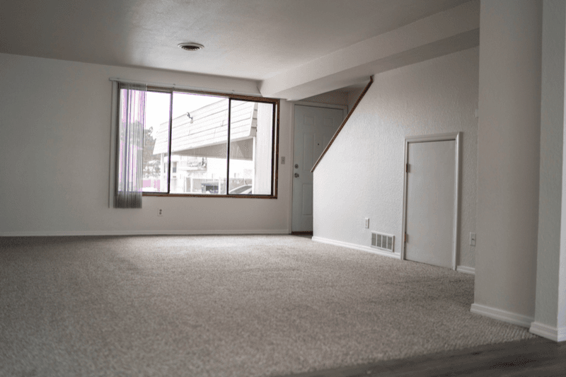 Kennewick Townhome: 627 N Tweedt St