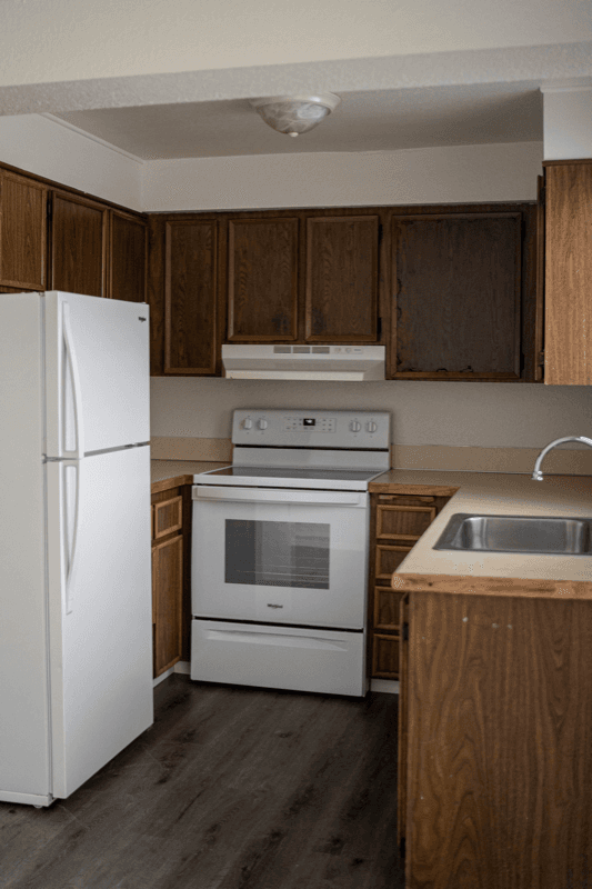 Kennewick Townhome: 627 N Tweedt St