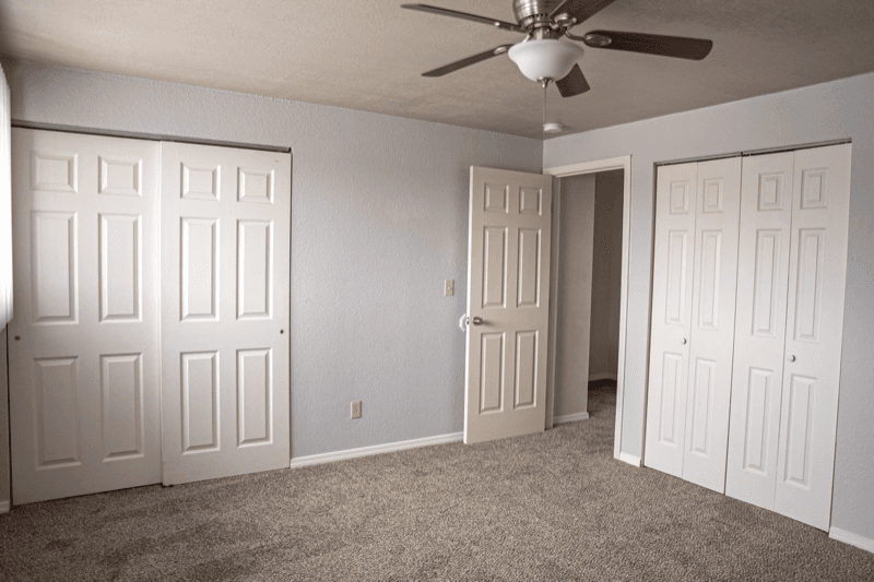 Kennewick Townhome: 627 N Tweedt St