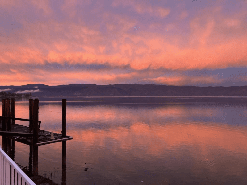 Lakeport Apartment: 2802 Lakeshore Blvd.