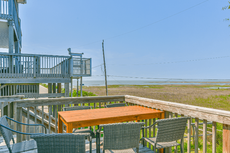 Galveston House: 3919 San Jacinto Drive