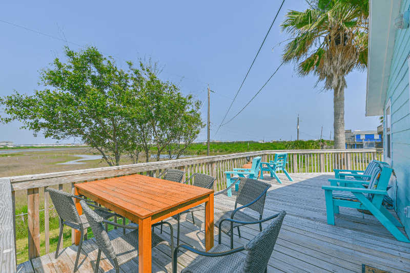 Galveston House: 3919 San Jacinto Drive