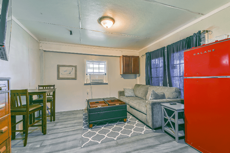 Galveston House: 3919 San Jacinto Drive