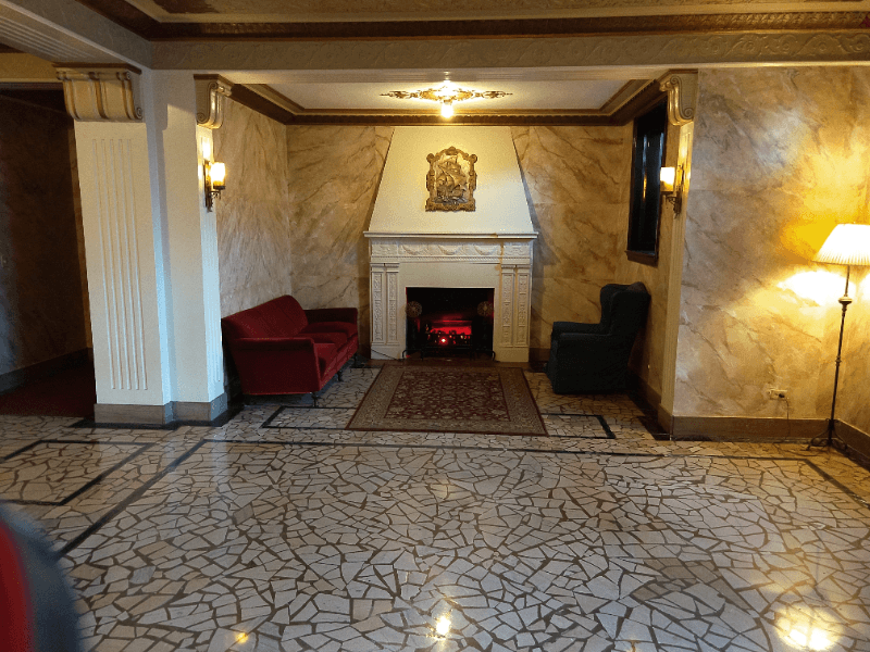 Washington Apartment: 5130 Connecticut Ave. NW