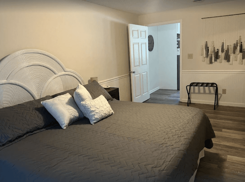 North Myrtle Beach House: 305 22nd Ave North