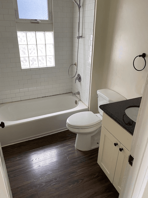Seattle House: 547 S Sullivan St