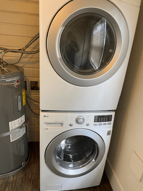 Seattle House: 547 S Sullivan St