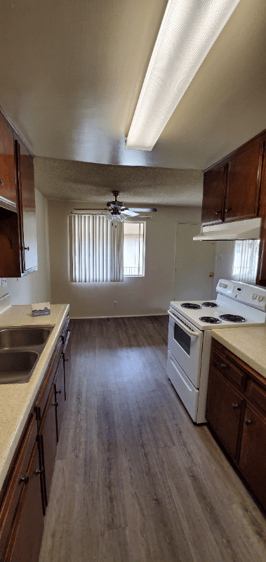 Whittier House: 10635 Colima Rd
