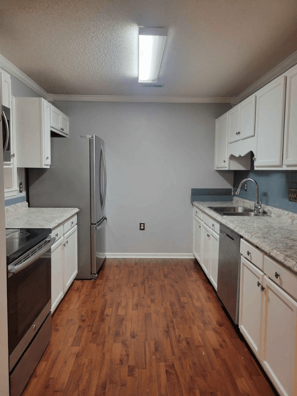 High Point Condo: 2624 Guyer St