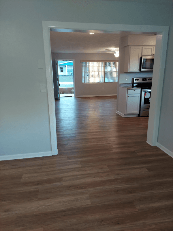Beverly Hills House: 51 S. Lee Street