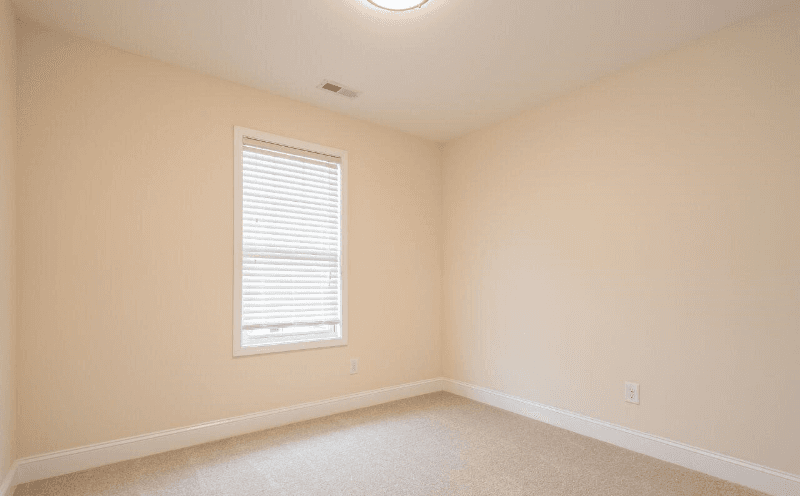 Raleigh House: 707 E Martin