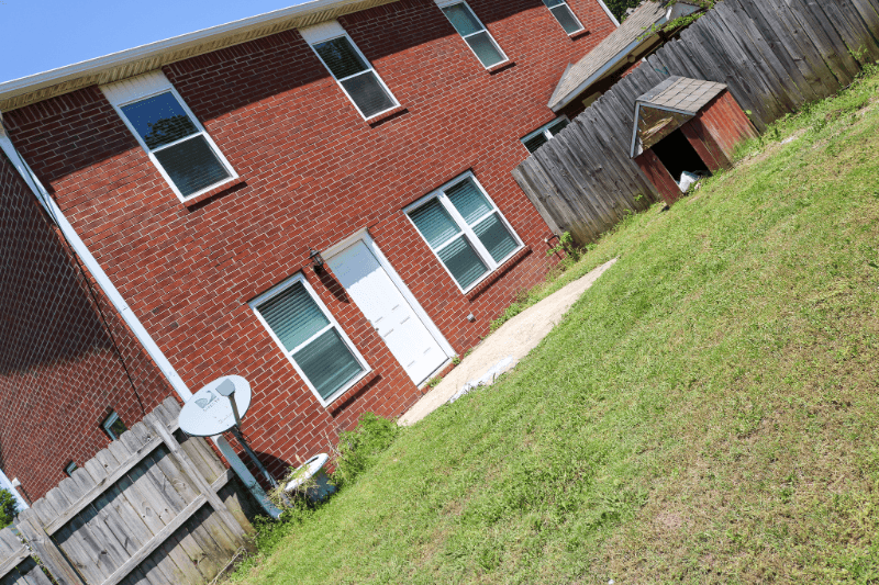 Fayetteville Townhome: 617 Moan Place