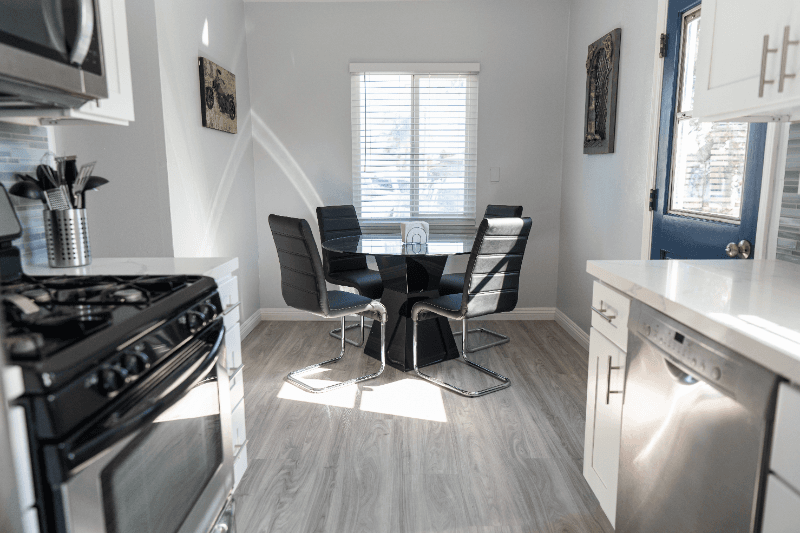 Fullerton House: 1507 S ROOSEVELT AVE
