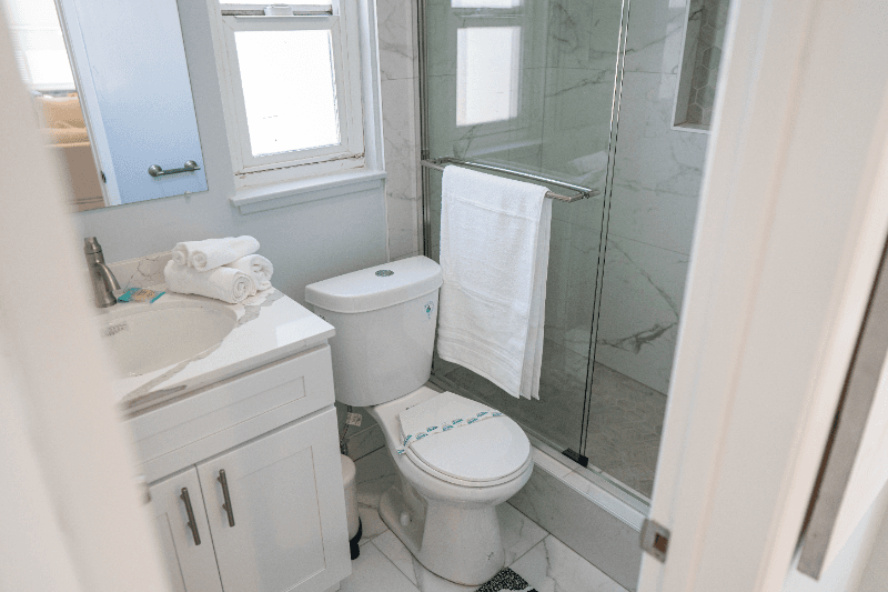 Fullerton House: 1507 S ROOSEVELT AVE