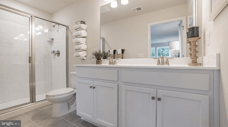 Burlington Townhome: 22 Peregrine Way