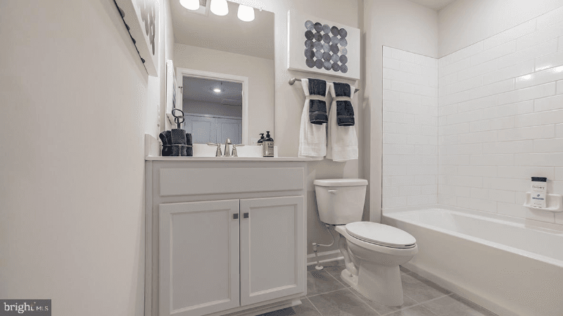 Burlington Townhome: 22 Peregrine Way