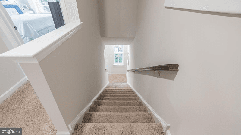 Burlington Townhome: 22 Peregrine Way