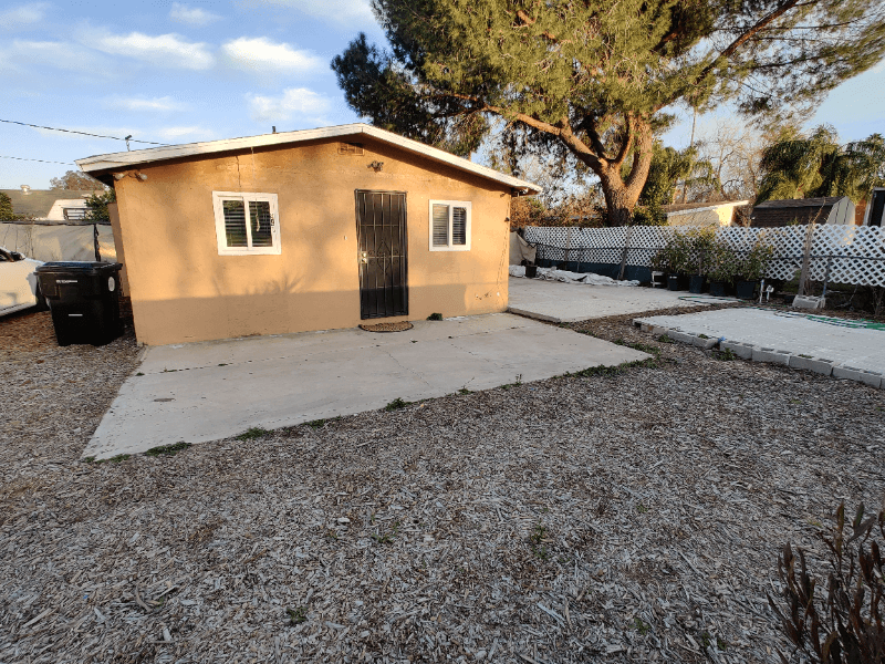 San Bernardino Apartment: 949 E 3rd St