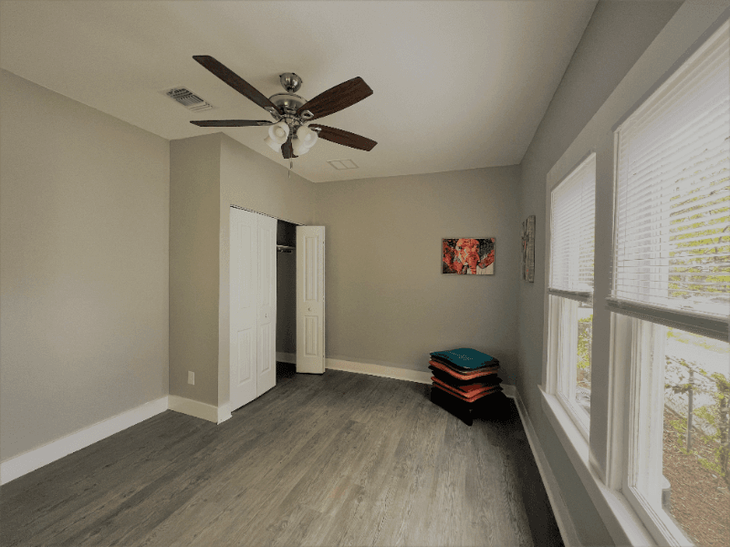 San Antonio Townhome: 715 W Hollywood