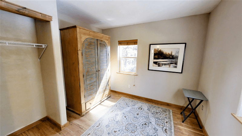 Eureka House: 217 Redwing Drive