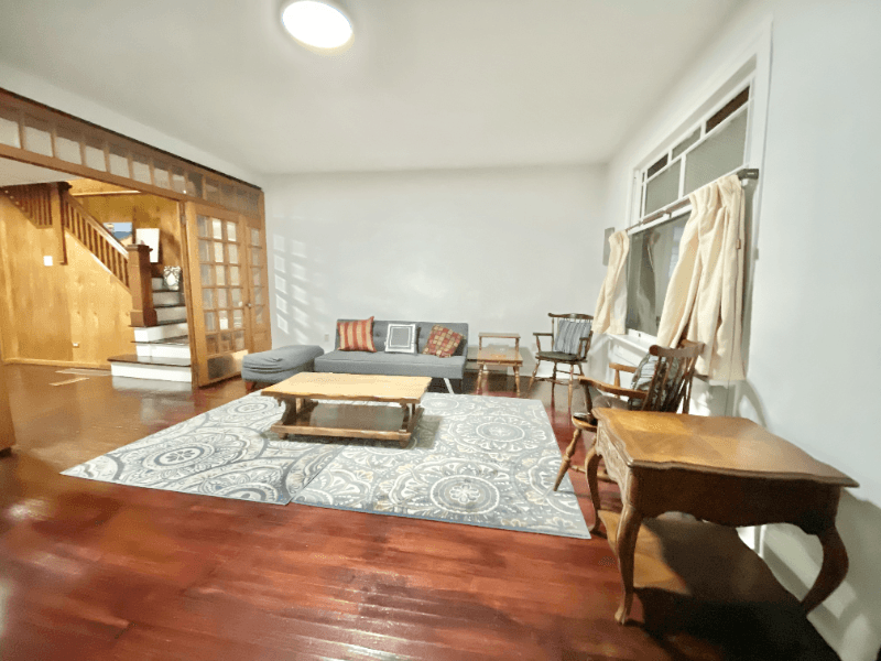 DANVILLE House: 987 Cherry Street