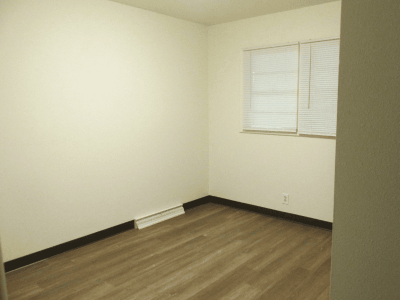 Great Falls House: 4213 Clark Ave