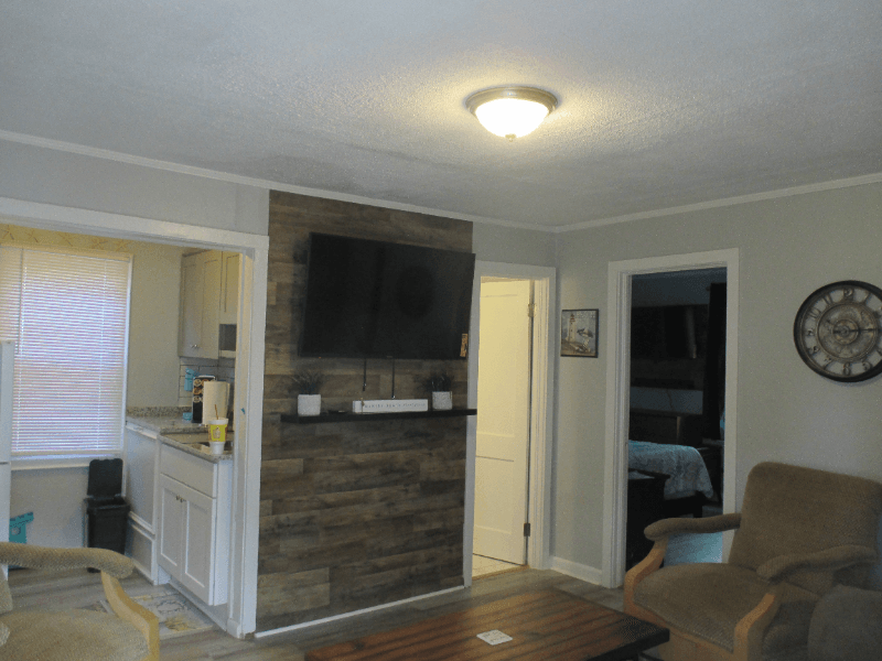 Norfolk Multiplex: 9628 11th Bay
