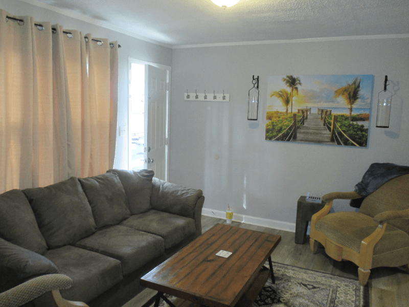 Norfolk Multiplex: 9628 11th Bay