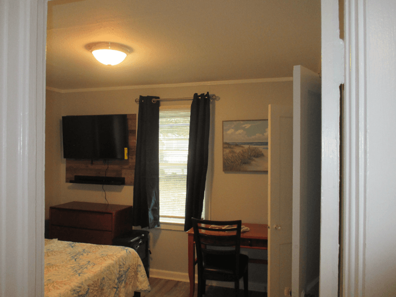 Norfolk Multiplex: 9628 11th Bay