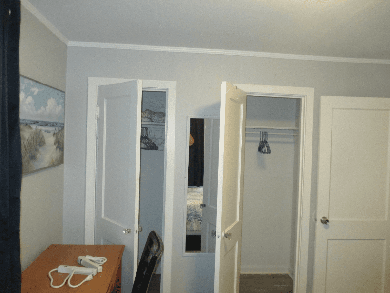 Norfolk Multiplex: 9628 11th Bay