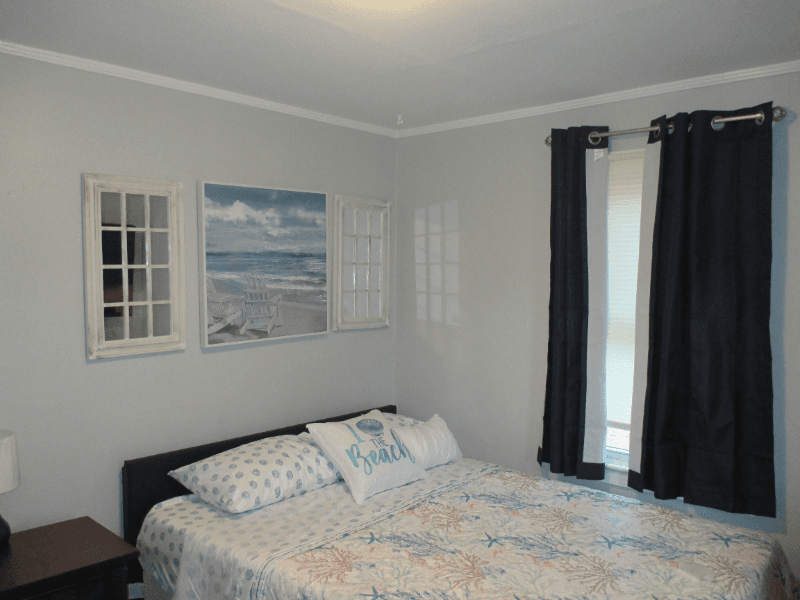 Norfolk Multiplex: 9628 11th Bay