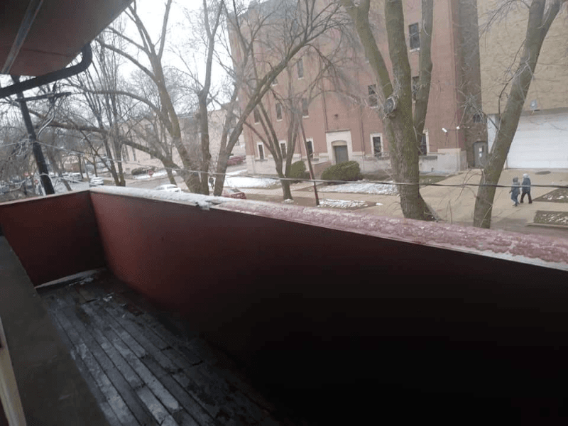 Milwaukee Apartment: 2501 W Kilbourn Ave
