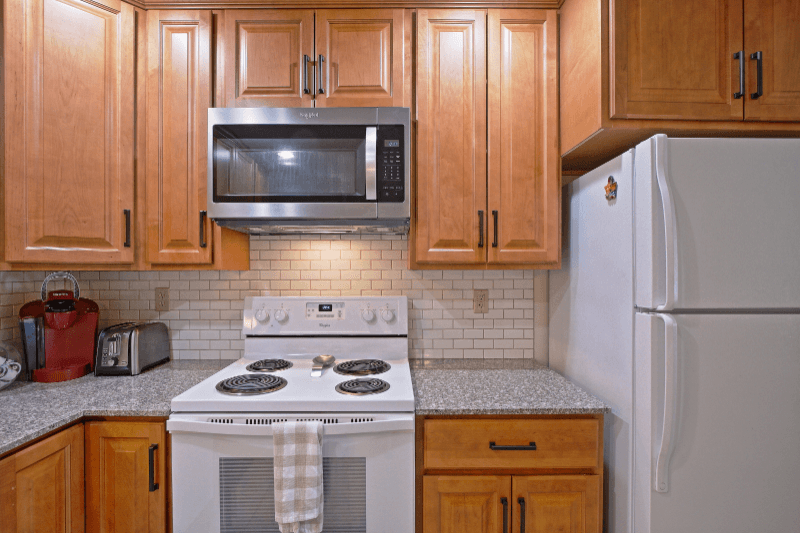 Hummelstown Apartment: 123 South Railroad St