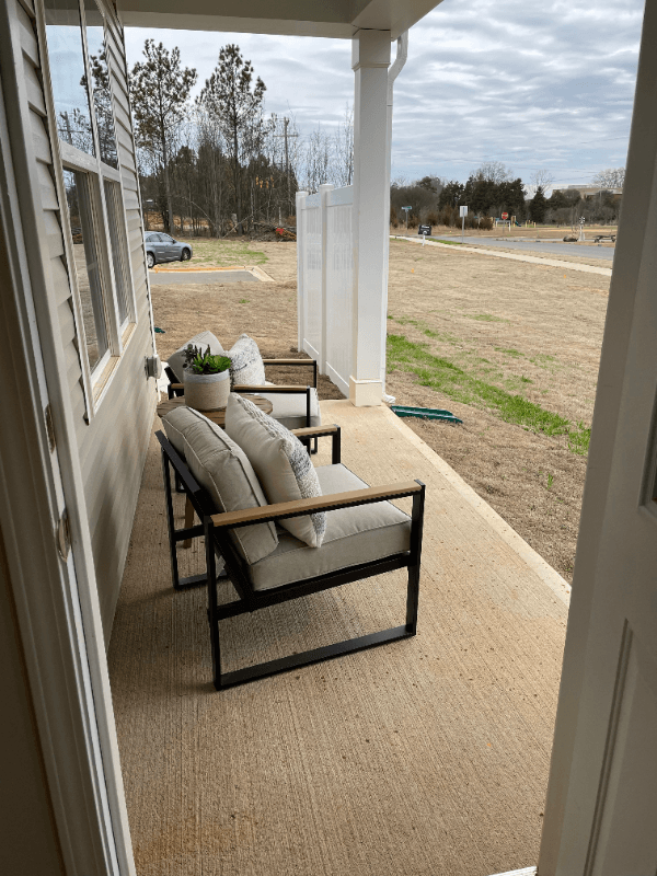 Charlotte Townhome: 15623 Country House Street