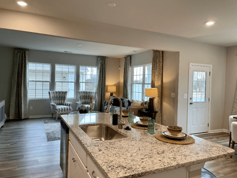 Charlotte Townhome: 15623 Country House Street