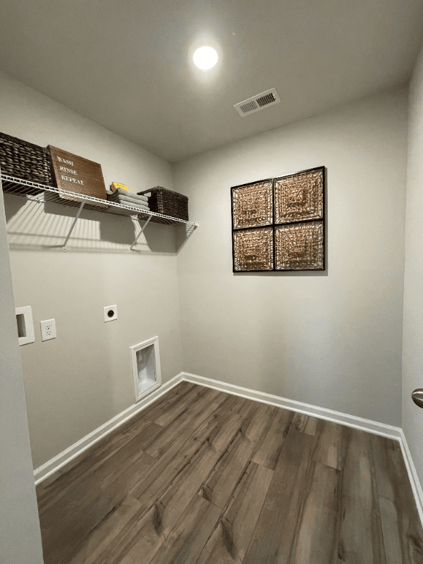 Charlotte Townhome: 15623 Country House Street
