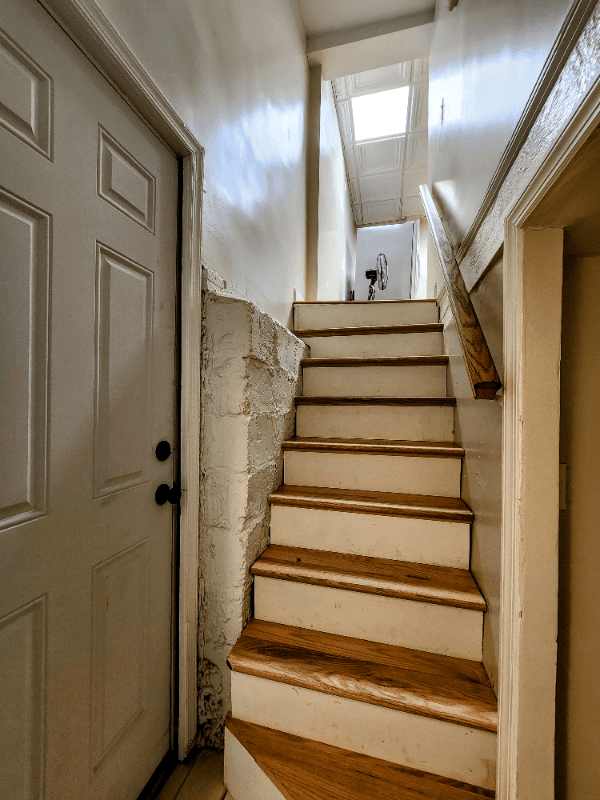 Baltimore House: 3811 Hayward Avenue